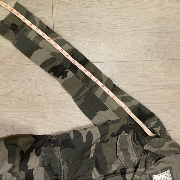 A&F camo jacket - Picture 4 of 4